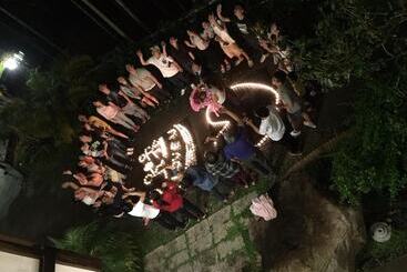 住宿加早餐 Nunu Haus Guest House