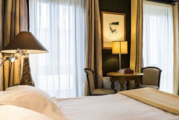 هتل Hôtel Regis