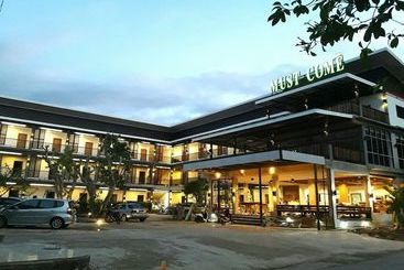 Отель Must Come Boutique