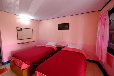 בית מלון כפרי Penporn Guesthouse