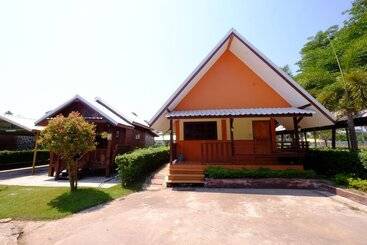 בית מלון כפרי Suanpalm Healthy Resort