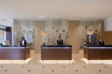 هتل Crowne Plaza Bucharest, An Ihg