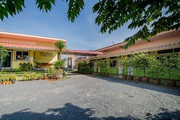 호텔 Bansabai Raiwan Resort