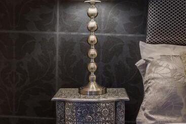 پانسیون The Cottage