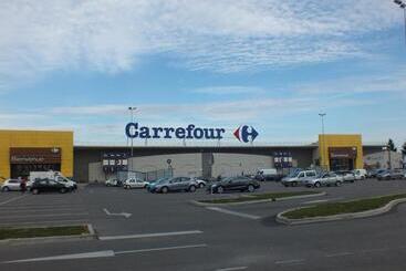 דירות לתיירים Residence Miranto