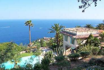 شقق خاصة سياحية Villa Oneiro