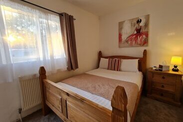 בית מלון כפרי Pymgate Lodge