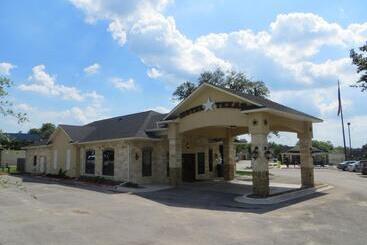 汽车旅馆  Texas Cuero