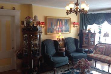 Pension (Hôtel basse catégorie) The Bradford Carver Guest House