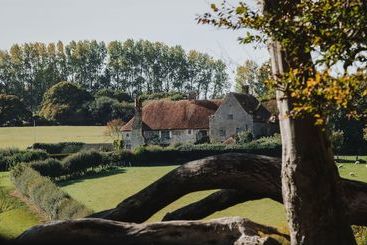 مبيت وإفطار Wickham Manor