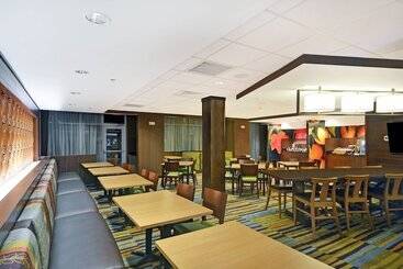 فندق Fairfield Inn & Suites By Marriott Savannah Sw/richmond Hill