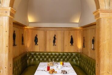 酒店 The Jockey Club Rooms