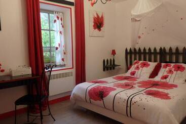 بنسيون La Bonne Planque