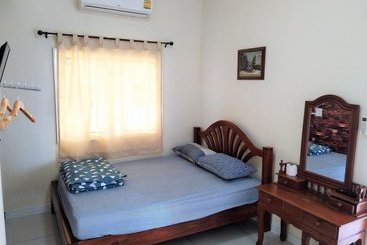 Penthai Hostel