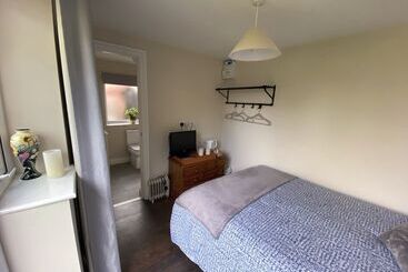 مبيت وإفطار The Rose Cottage Inn