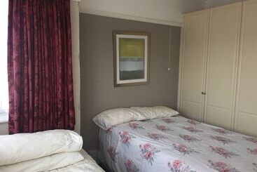 Edgware Bed And Breakfast