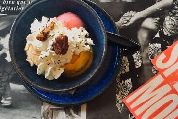 تختخواب و صبحانه Maison Raphaël Kafka