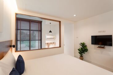 هتل Barayan Place