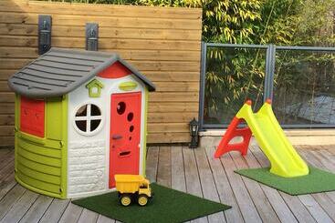 호텔 Camping Les Charmes