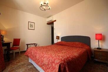 فندق La Bastide Du Vebron