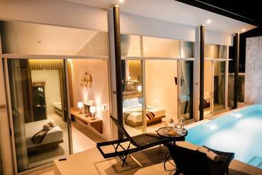 דירות לתיירים Tarton Bou Pool Villa