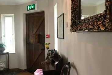 Bed and Breakfast The George Inn