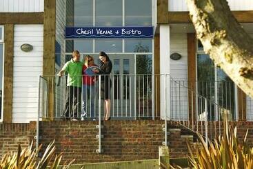 Отель Chesil Vista Holiday Park