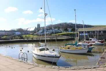 住宿加早餐  Arosfa Harbourside Guesthouse