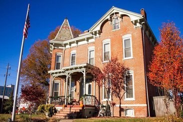 住宿加早餐  Riverview Mansion