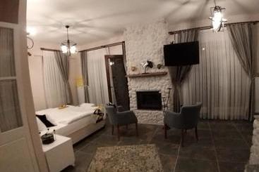 Aria Otel