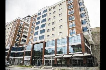 아파트호텔 Aselia Suit Trabzon