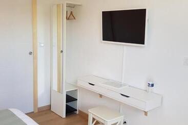 민박 Chambres D Hotes Gite Grange Debout