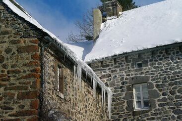 住宿加早餐  La Ferme De Moulhac