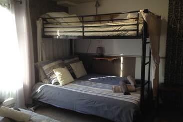 تختخواب و صبحانه Chambre D Hotes Hola