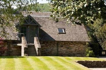 مبيت وإفطار Craigatin House & Courtyard