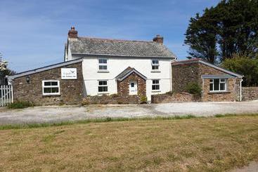 Plain Street Cottage B&b