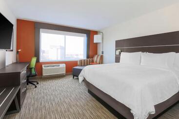 בית מלון כפרי Holiday Inn Express & Suites Chicago O Hare Airport, An Ihg