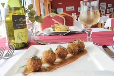 The Galley Of Lorne Inn