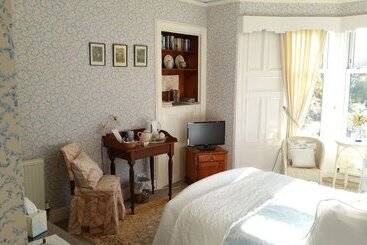 ベッドアンドブレックファースト Woodburn House