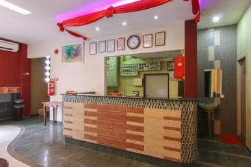 هتل Esplanade By Oyo Rooms