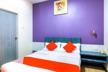 هتل Esplanade By Oyo Rooms