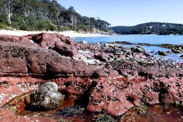 Surfside Merimbula Holiday Apartments