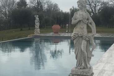 فندق La Zarabba Boutique