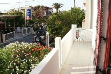 شقق خاصة سياحية Agii Apostoli Studios