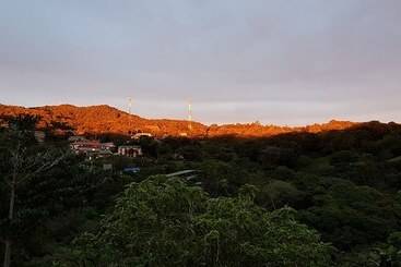 호스텔 Mora's Place B&b