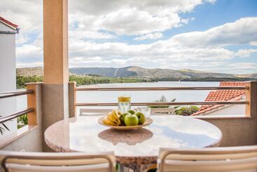 דירות לתיירים Hana's Place