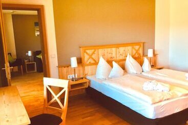 فندق Almhof Lässer