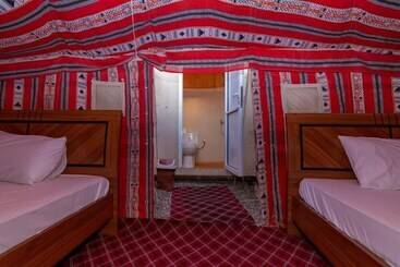 هتل Delight Desert Camp