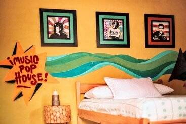 پانسیون Pop House Montañita