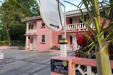 Жильё для туристов Gentle Breeze Apartments